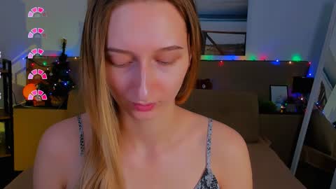 I am Rina online show from 12/18/24, 09:58