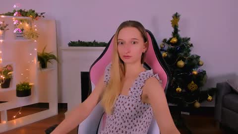 I am Rina online show from 12/19/24, 12:34
