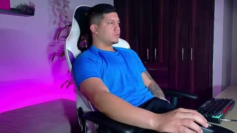 Snapshot of _robertobaggio chatting on 10/09/25, 10:24 Roberto online show from 10/09/25, 10:24