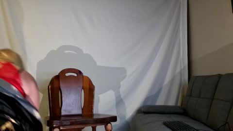 Rose Michelle online show from 12/21/25, 10:55