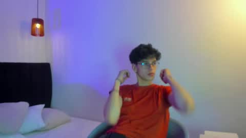 _ruby_red online show from 10/15/25, 04:23