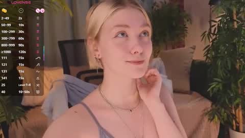 Snapshot of _rude_girl_ chatting on 11/23/25, 03:34 Eve online show from 11/23/25, 03:34