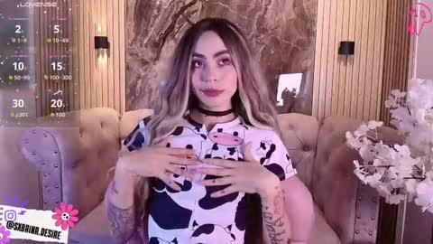 Sabrina online show from 11/18/25, 08:35