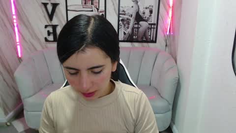 Samantha online show from 12/16/24, 01:11
