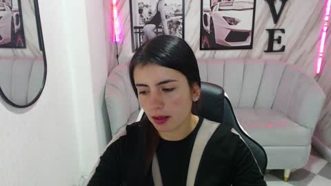 Samantha online show from 02/06/25, 01:21