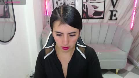 Samantha online show from 03/11/25, 01:12