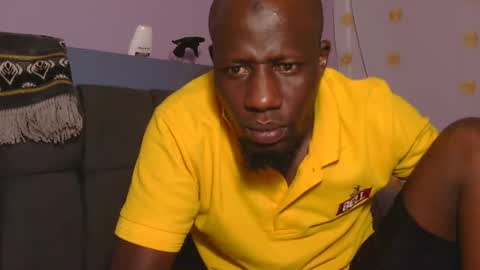 Snapshot of _sambo_ chatting on 10/10/25, 10:25 _sambo_ online show from 10/10/25, 10:25