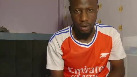 Snapshot of _sambo_ chatting on 10/22/25, 12:05 _sambo_ online show from 10/22/25, 12:05