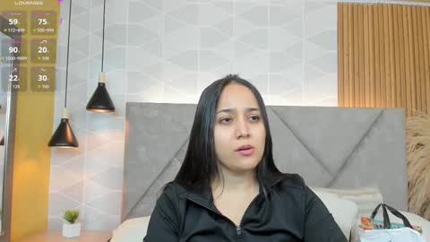 Snapshot of _sammy_fit chatting on 10/27/25, 12:42 Antonella online show from 10/27/25, 12:42