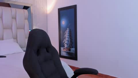 Sara online show from 12/20/24, 03:00