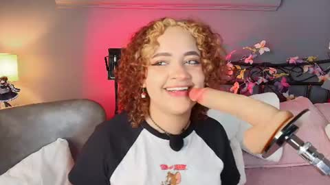 Sara online show from 07/22/26, 07:16