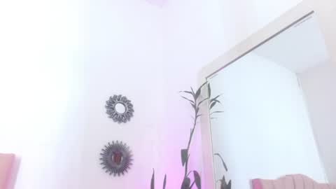 Snapshot of _saray_rose chatting on 06/12/26, 08:08 _saray_rose online show from 06/12/26, 08:08