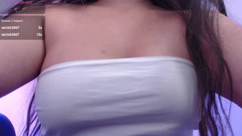 Snapshot of _sashagreey chatting on 09/19/25, 08:09 Sasha Greey online show from 09/19/25, 08:09