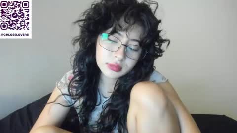 Chloee online show from 05/01/26, 03:11