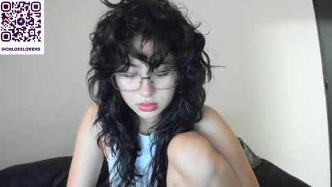 Chloee online show from 05/04/26, 02:07