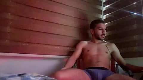 Snapshot of _sebas69 chatting on 11/24/25, 03:01 _sebas69 online show from 11/24/25, 03:01