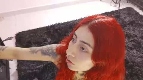 Snapshot of _selene_red chatting on 07/06/26, 01:35 Selene online show from 07/06/26, 01:35