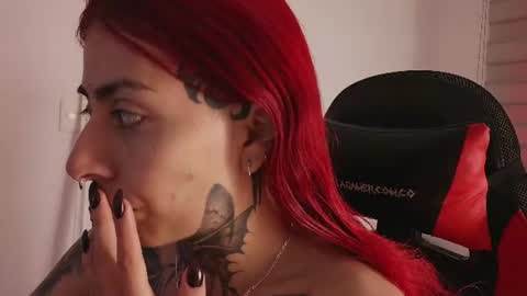 Snapshot of _selene_red chatting on 07/10/26, 02:08 Selene online show from 07/10/26, 02:08