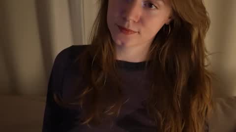 Lia online show from 11/29/25, 10:13