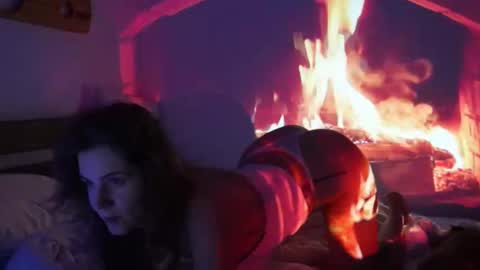 Lia online show from 12/03/25, 09:35