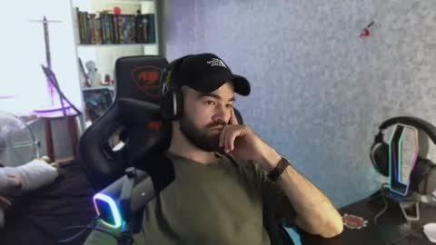 Ask me online show from 09/17/25, 10:06