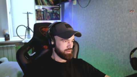 Ask me online show from 06/07/26, 06:22