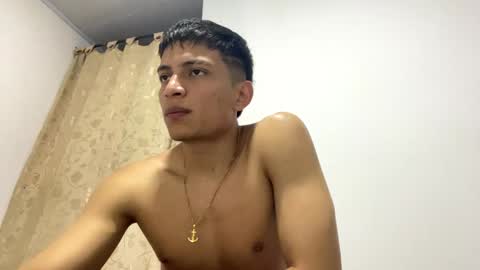 Snapshot of _sexy_jack chatting on 12/31/24, 03:12 Juan Pablo-independent model online show from 12/31/24, 03:12