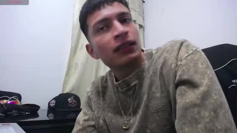 Snapshot of _sexy_jack chatting on 01/19/25, 04:54 Juan Pablo-independent model online show from 01/19/25, 04:54