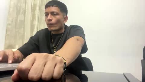 Snapshot of _sexy_jack chatting on 02/20/25, 12:30 Juan Pablo-independent model online show from 02/20/25, 12:30