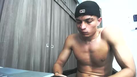 Juan Pablo-independent model online show from 06/12/26, 11:25