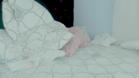 Alexa online show from 10/23/25, 03:22