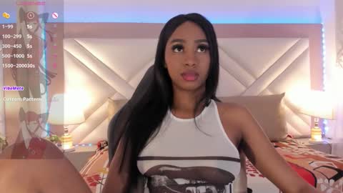 Snapshot of _shayra_ chatting on 03/10/26, 11:37 Shayra online show from 03/10/26, 11:37