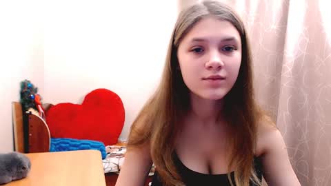 Mari online show from 02/01/25, 06:19