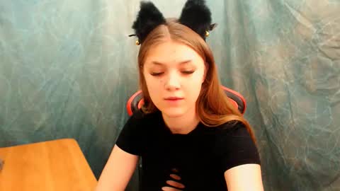 Mari online show from 09/09/25, 11:43