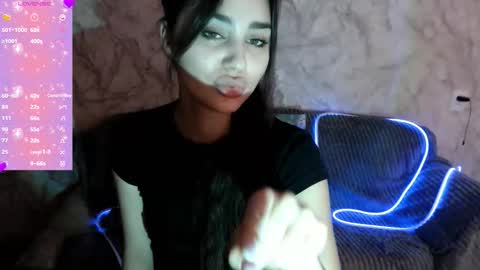 _shynikki online show from 10/08/25, 04:10