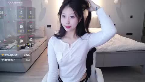 winni online show from 12/04/24, 06:11