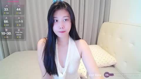 Snapshot of _smileflower_ chatting on 10/10/25, 01:48 winni online show from 10/10/25, 01:48