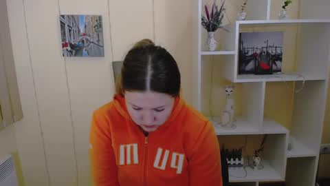 Sofi online show from 03/11/25, 09:37