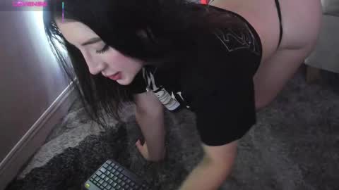    640  200   online show from 11/18/25, 06:01