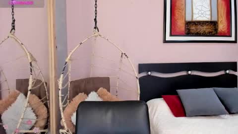    640  200   online show from 12/02/25, 07:31