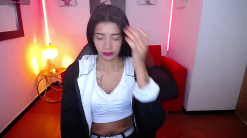 Sofia online show from 12/27/24, 12:45