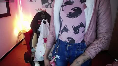 Sofia online show from 01/28/25, 02:00