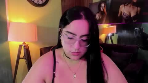 SOFIA online show from 09/12/25, 03:34
