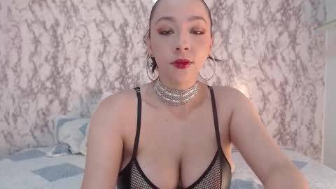 Sofia Parker online show from 12/04/24, 07:06
