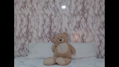 Sofia Parker online show from 01/10/25, 07:57