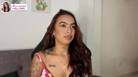 Snapshot of _sophiebrown__ chatting on 10/11/25, 05:28 Andrea The Next Stream Wednesday online show from 10/11/25, 05:28