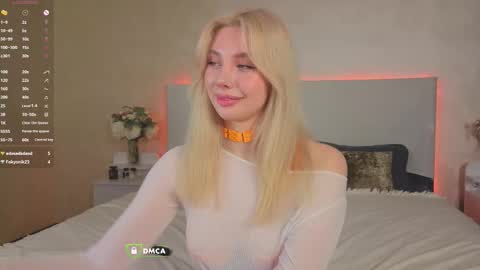 Sophie online show from 09/10/25, 07:58