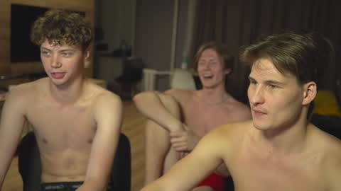 OLIVERpvt is open online show from 01/18/25, 04:10