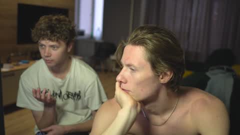 OLIVERpvt is open online show from 01/25/25, 11:55