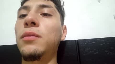 Alejandro Pinzon online show from 02/08/25, 05:39